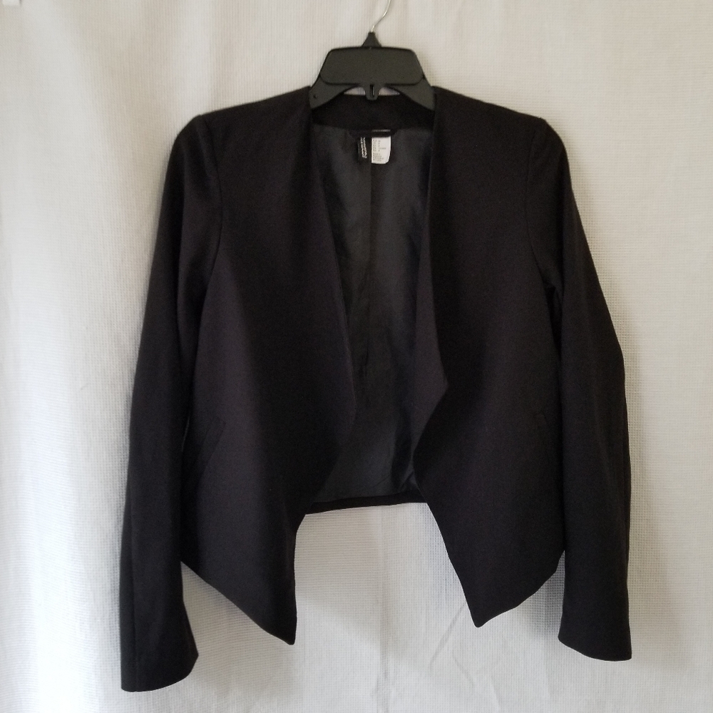 H&M Divided Crop Blazer